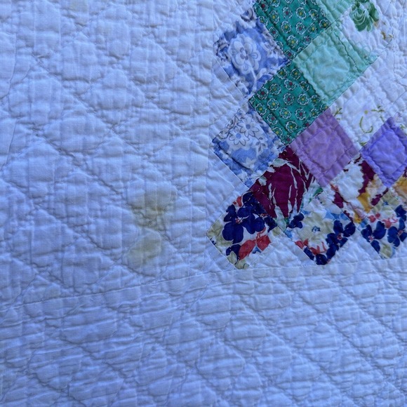 Vintage Patchwork Quilt Postage Stamp Border 78" x 66" Hand Sewn Quilted - Picture 13 of 13